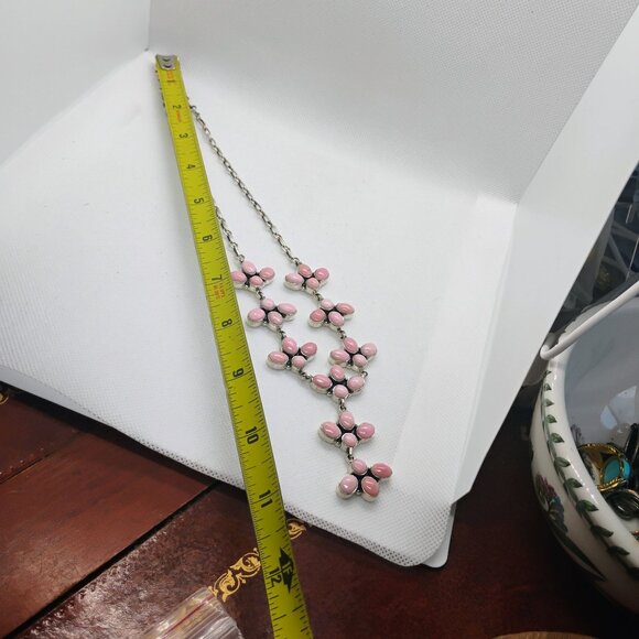 Southwest Cowgirl Pink Conch Shell Cluster Sterling Silver Lariat Necklace - Picture 8 of 9